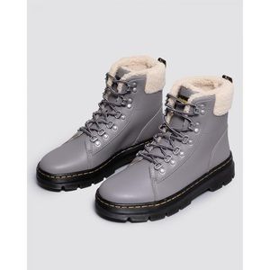 Dr. Martens Black Combs W Fur Lined Oiled Full Grain Wp Boots